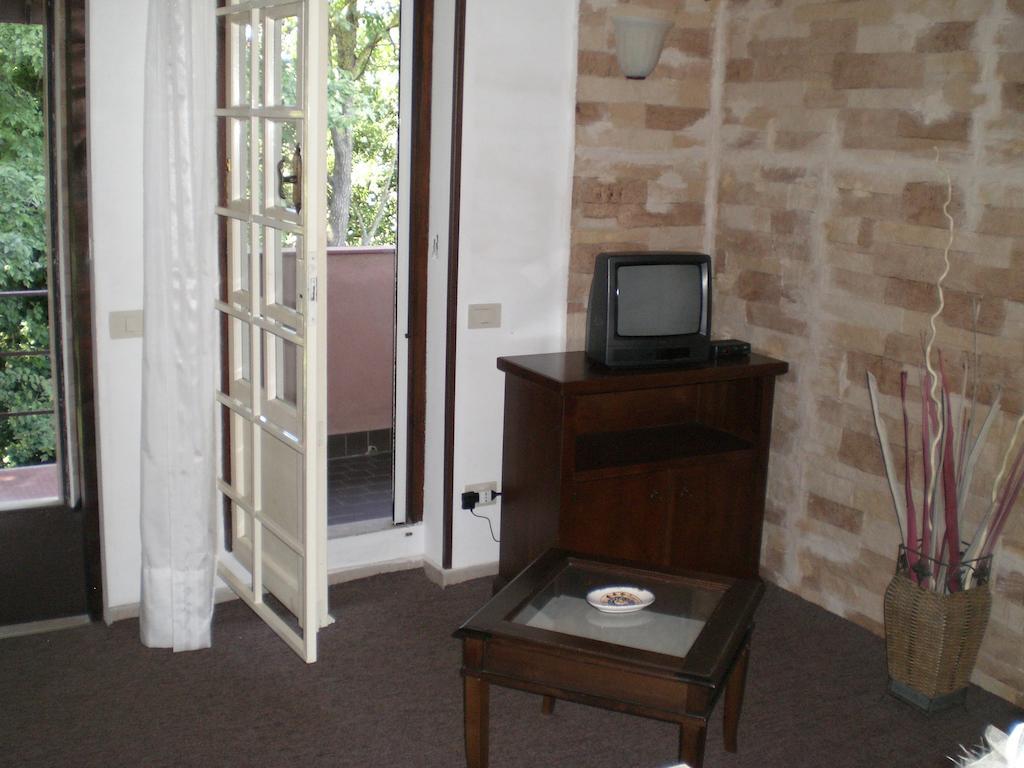 Villa Di Christian E Michelle Roma Oda fotoğraf